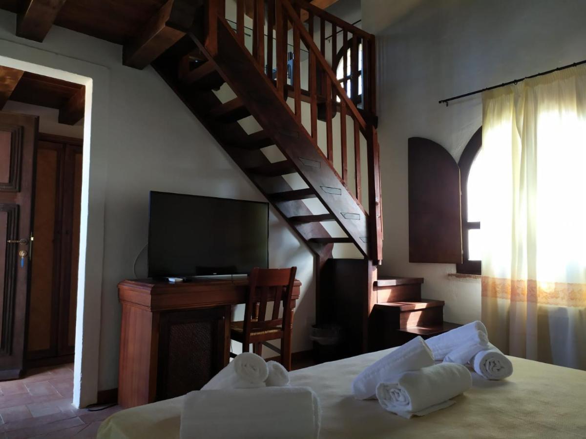 Hotel Punta Moros Tertenìa Zewnętrze zdjęcie